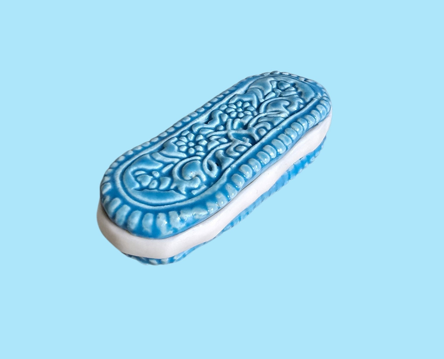 Cerulean Cameo