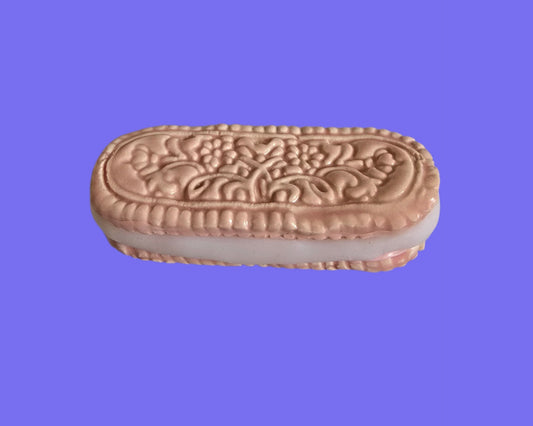 Carnation Cameo