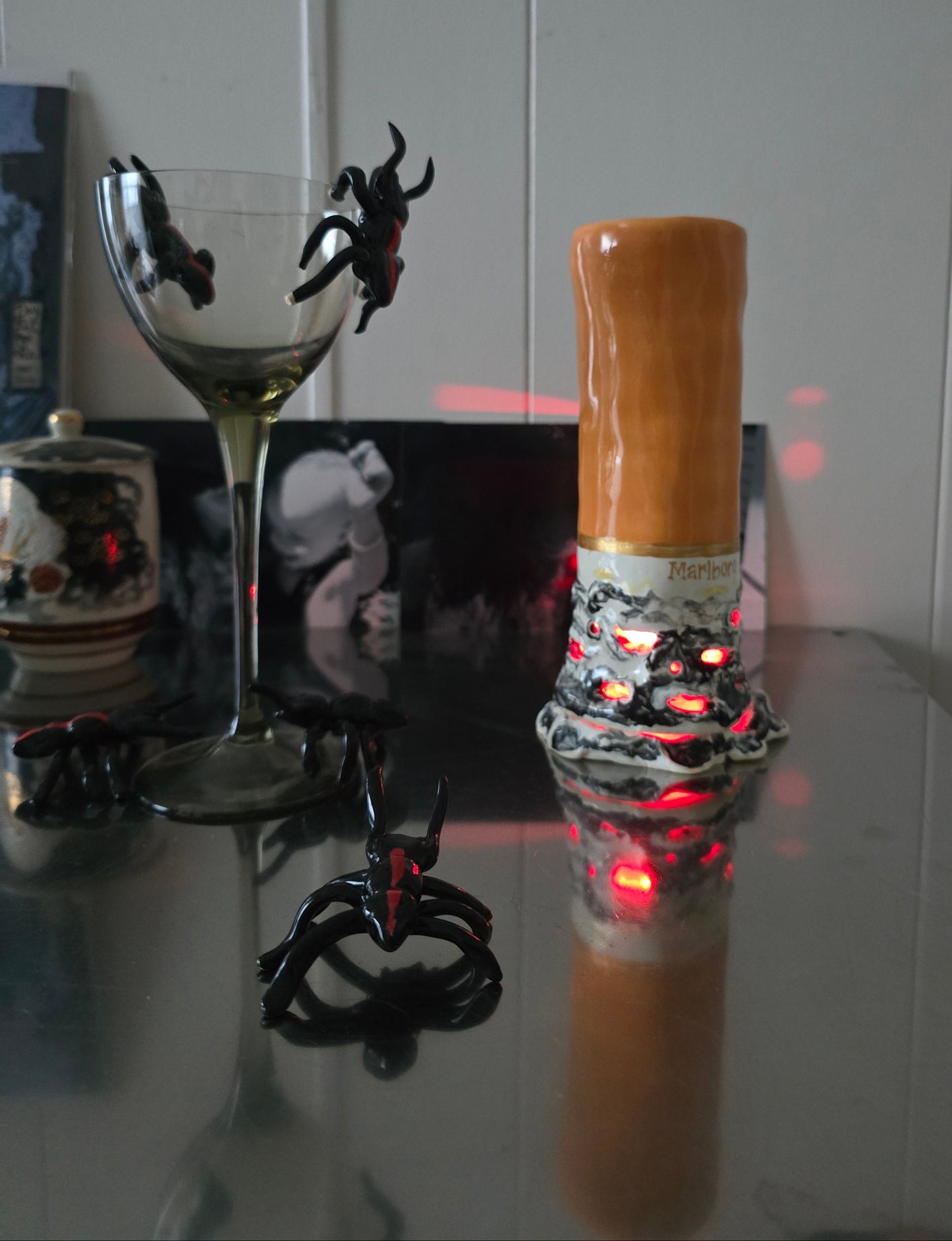 Warm Glow Cigarette Lamp