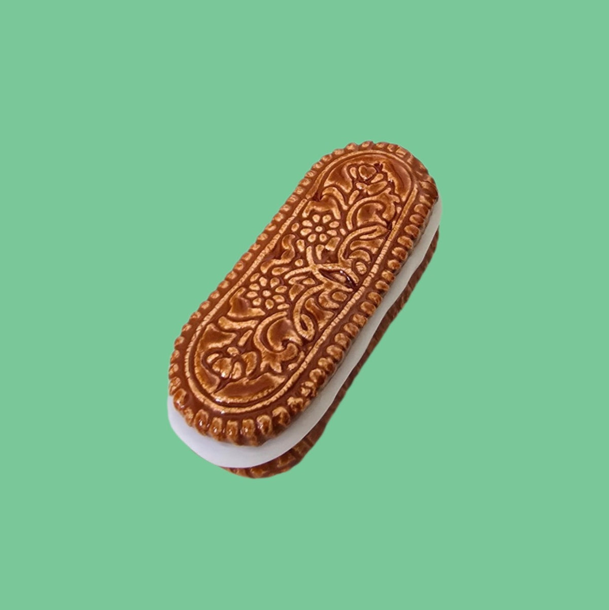 Mahogany Cameo