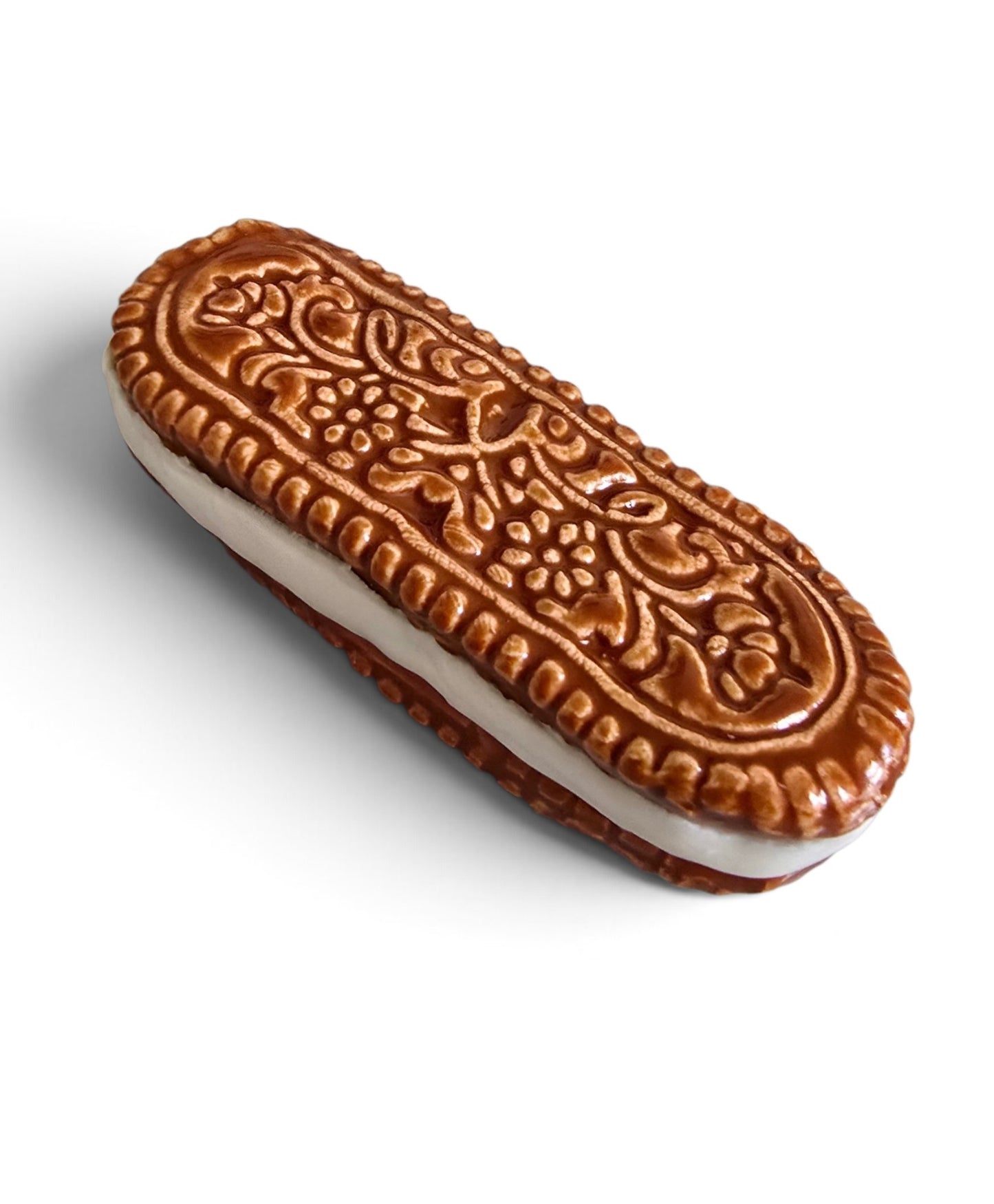 Mahogany Cameo